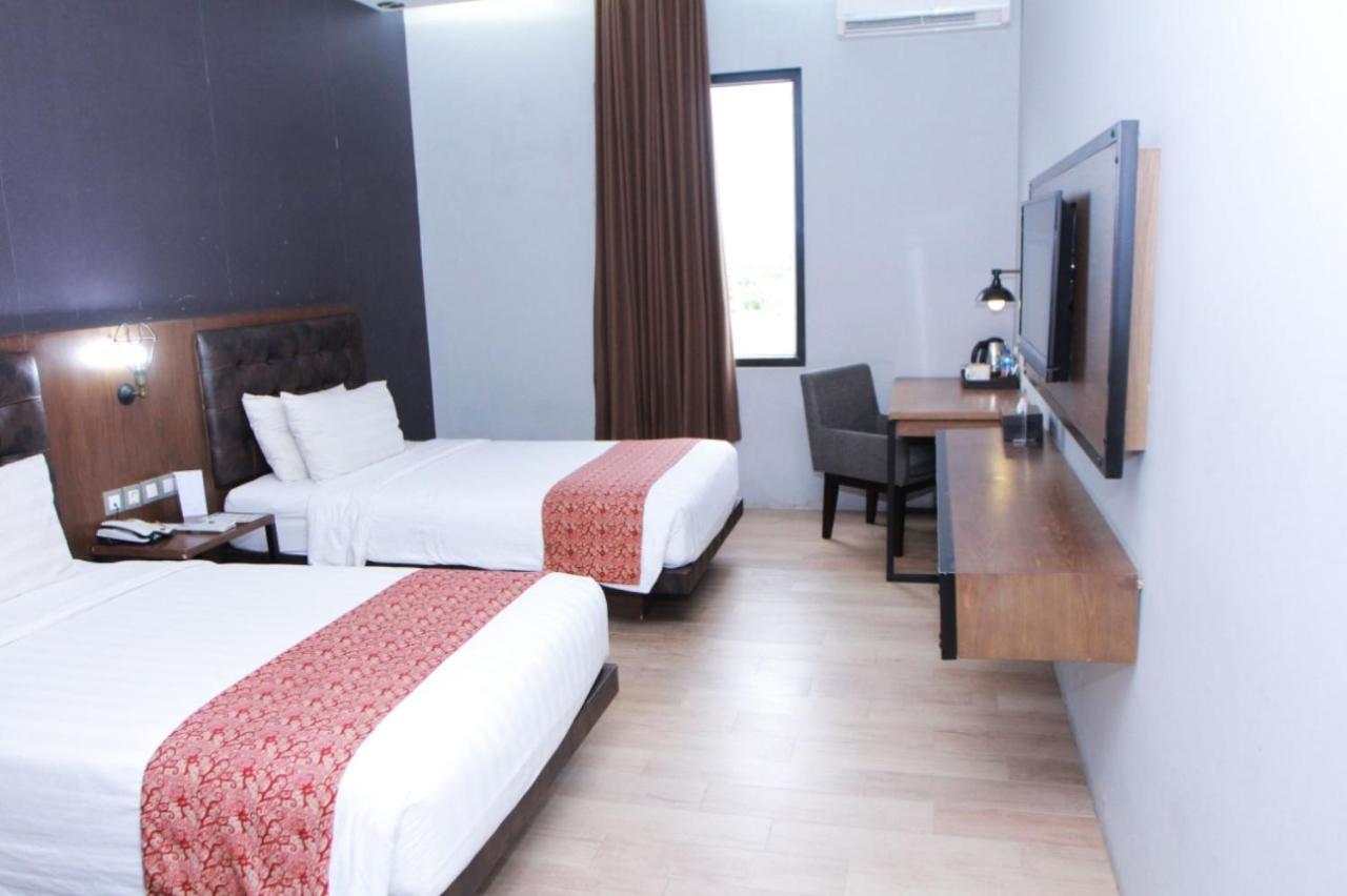 Grand Kangen Hotel Urip Sumoharjo 요그야카르타 외부 사진